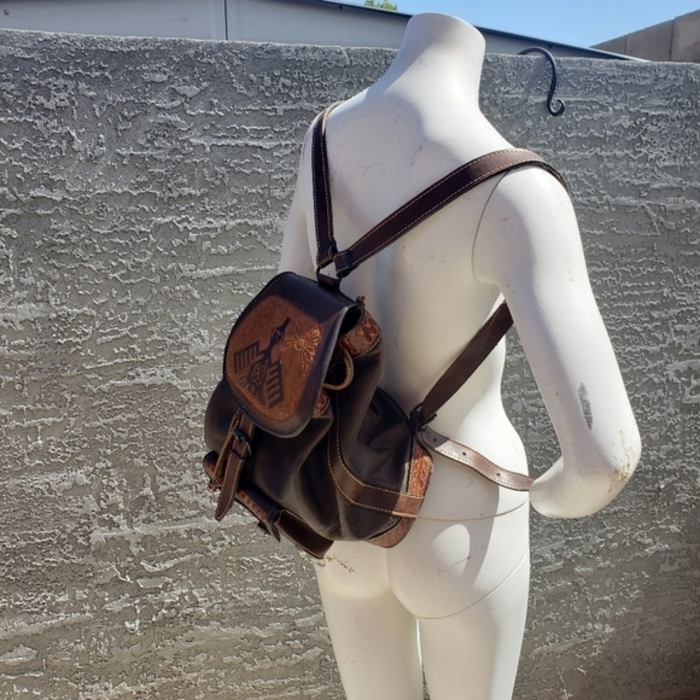 CUSTOM MADE‎ LEATHER AZTEC BACKPACK - Picture 2 of 4